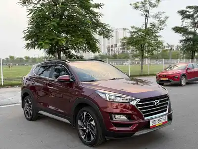 Hyundai Tucson 2021 1.6 Turbo красный 10 000 км