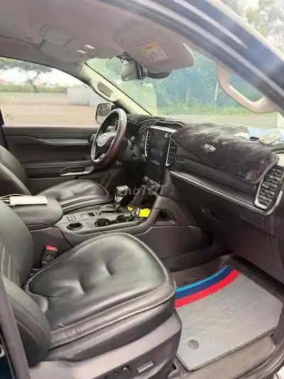 Ford Everest Sport 2023, 38 000 км, черный