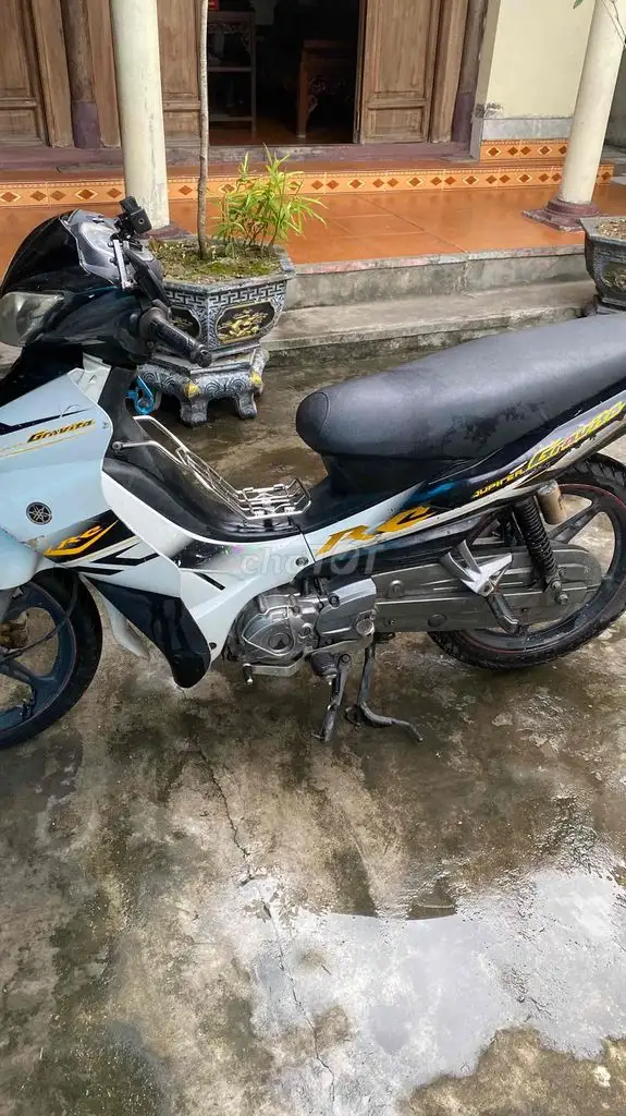 Yamaha Jupiter Gravita 2008 Белый