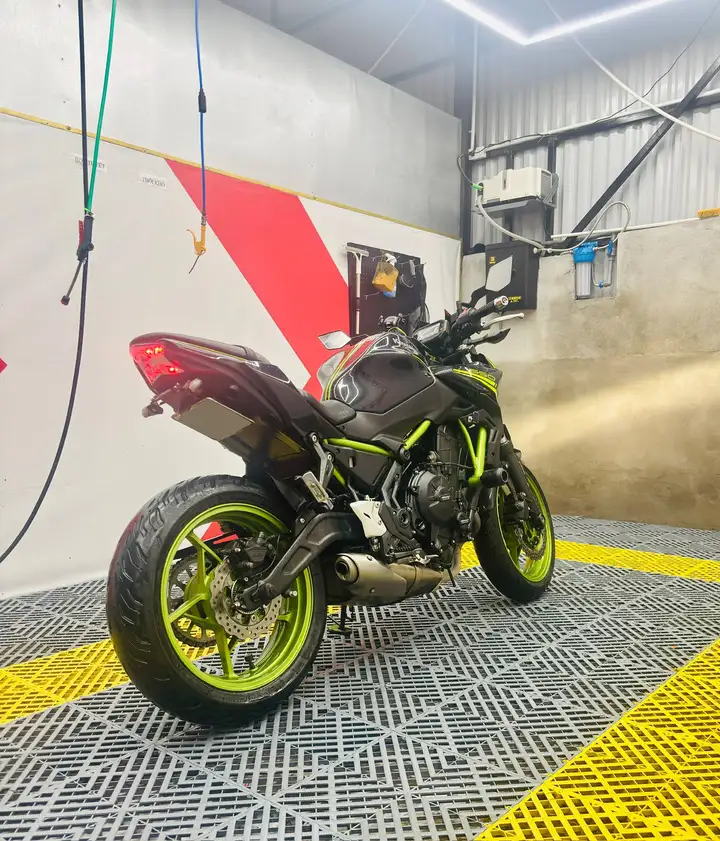Kawasaki Z650