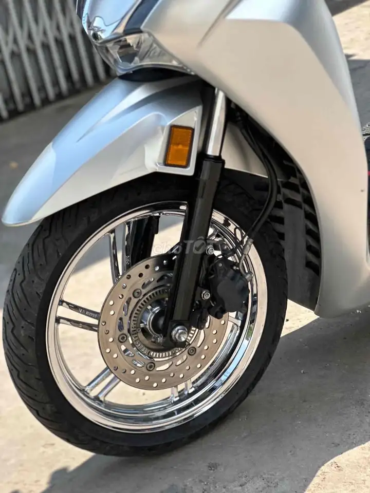 Honda SH350i женский серебристый