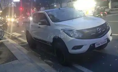 Мазда BT50 2017 Автоматическая 120000 км белая