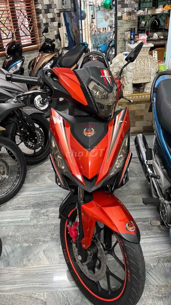 Honda Winner V1 2018 с номерами Хошимина, отличное состояние, мощный мотор