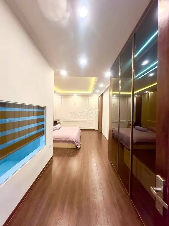 Ким Ма, 46м², 6 этажей, лифт