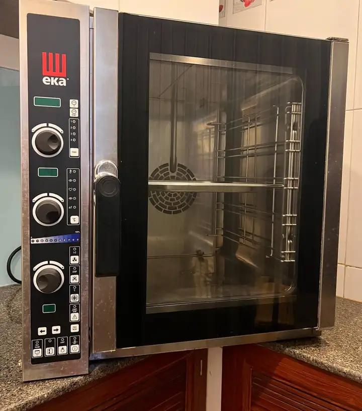 Профессиональная конвекционная печь EKA EKF 523 E UD