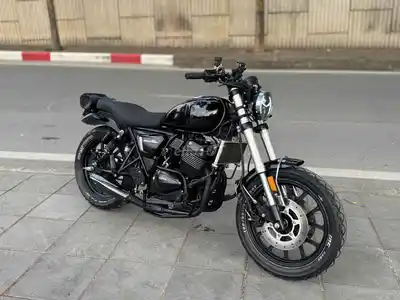 Мотоцикл GPX Legend 250 Twin, черный, в отличном оригинальном состоянии