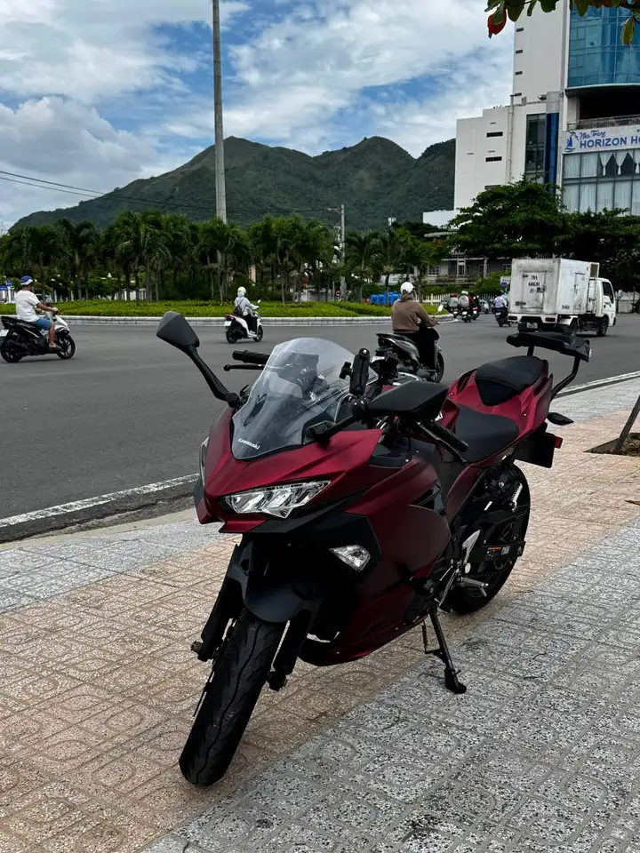 Kawasaki Ninja 400