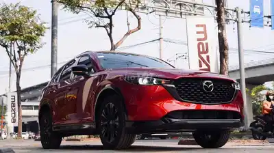 Mazda CX-5 2.0 Deluxe, красная, бензин