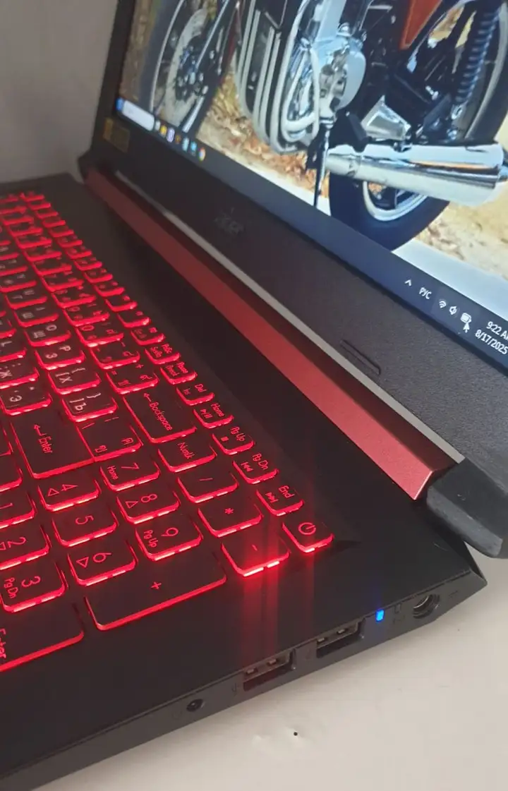 Acer Nitro 515-51 Gaming