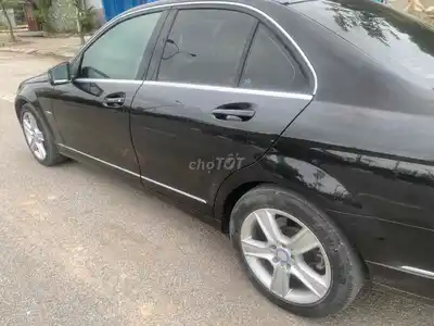 Mercedes-Benz C250 CGI 2010 Черный Автомат Импортный