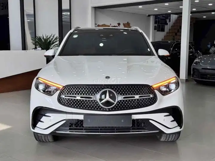 Mercedes GLC300 4Matic V1 2024 пробег 26.000 км