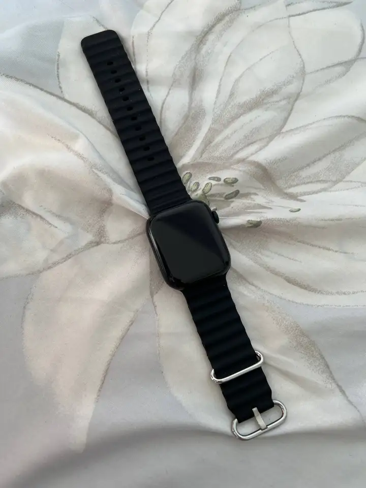 Apple Watch Series 7 45mm Black Ceramic