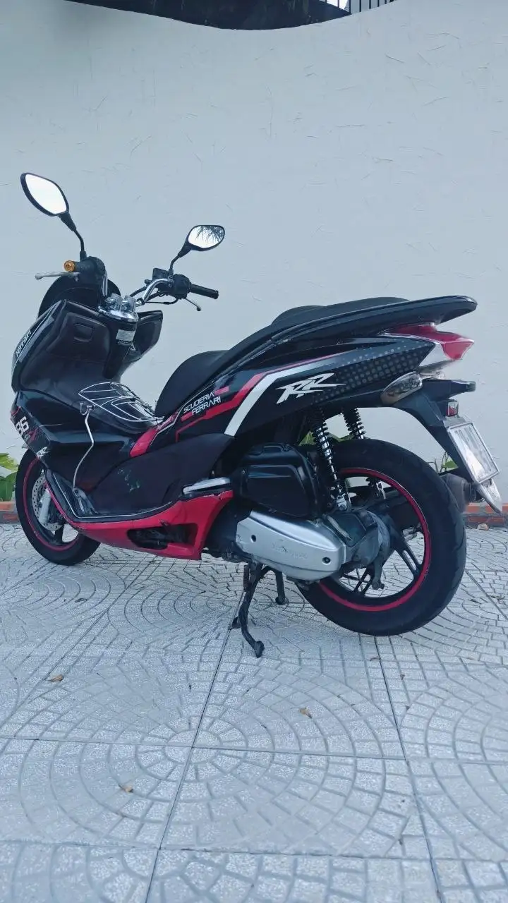 Honda PCX 125, 2014, 2 поколение