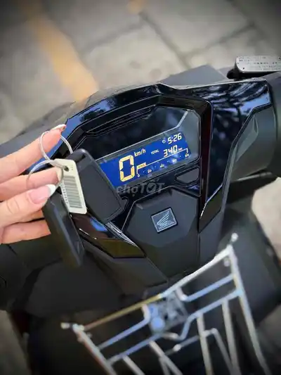 Honda Air Blade 125 2026 как новый, пробег 300 км, 9 владельцев