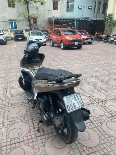 Honda Air Blade бронзово-золотой