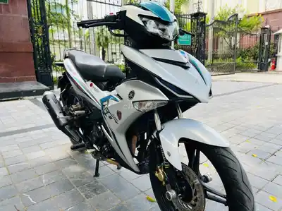 Yamaha Exciter 150 бело-серый 2019, отличное качество