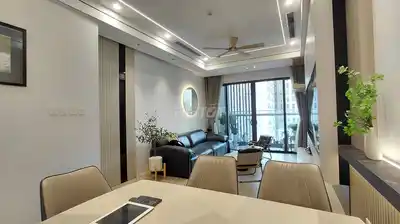 Редкая красивая квартира в BRG Diamond Residence, 25 Le Van Luong