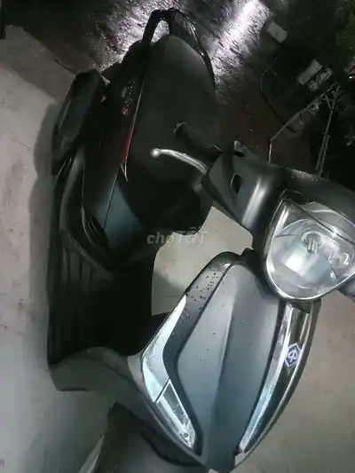 Пьяджо Либерти АБС 2017, черный