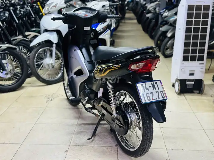 XE MAY THINH PHAT - WAVE A 110 черный глянцевый, качественный тюнинг