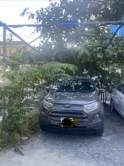 Ford EcoSport Titanium 2016 янтарно-коричневый 110 тыс. км