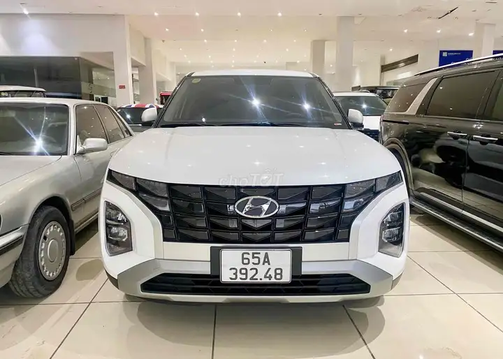 HYUNDAI CRETA 1.5AT 2022, особая версия, 27.000 км