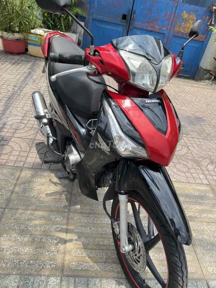 Honda Future 2016 Красно-черный