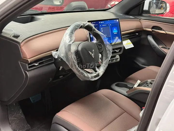 VinFast VF6 с поддержкой рассрочки 100% стоимости автомобиля