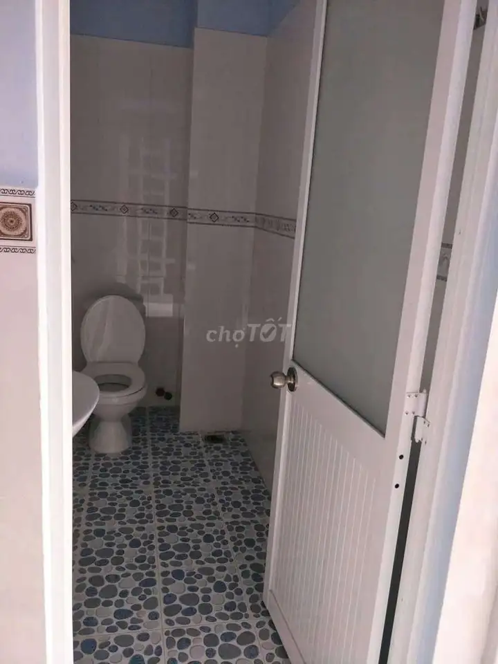 Недорогая комната в районе Бинь Тань