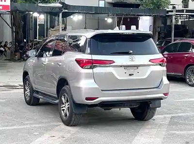 Toyota Fortuner 2.7V 4x2 AT 2020 г.в.