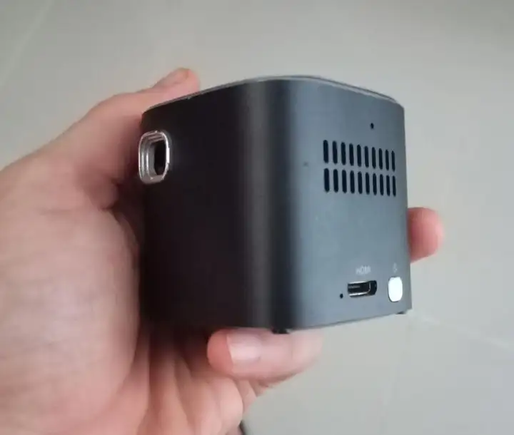 Мини проектор Android