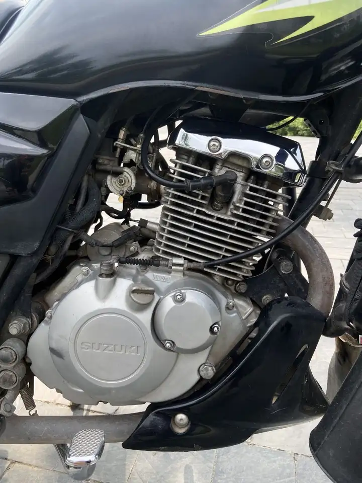 Suzuki Thunder 150 FI