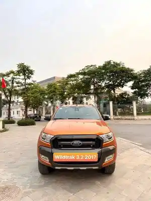 Ford Ranger Wildtrak 3.2 2017, оранжевый, 98 000 км