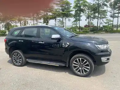 Ford Everest Titanium 2019 Черный