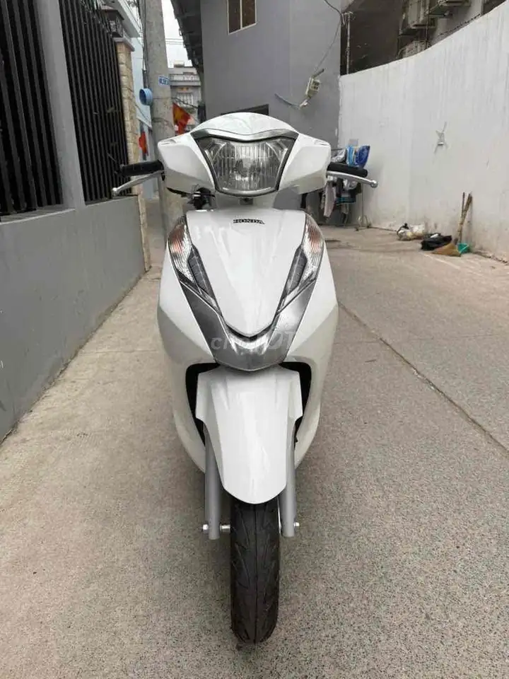 Honda Lead 2017 белый Вьетнам