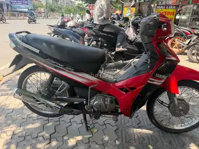 Yamaha Sirius 2017 Красно-черный Номер Биньфыок