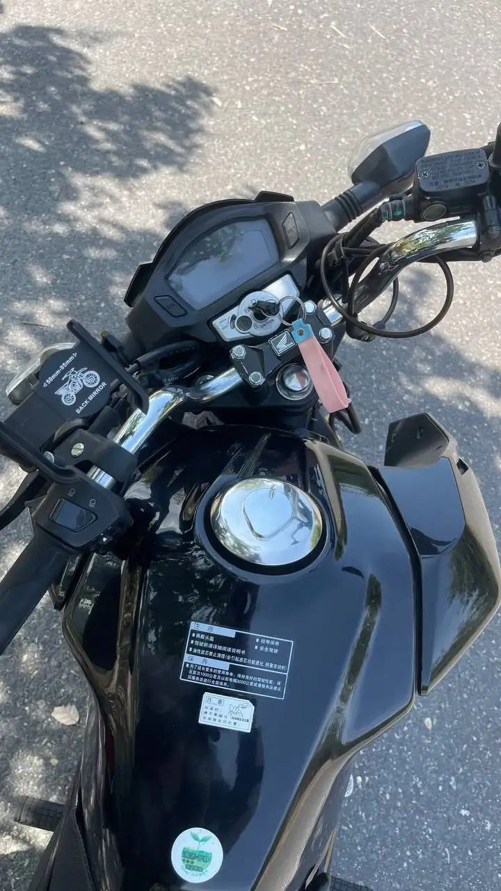 Мотоцикл Honda CBF125R