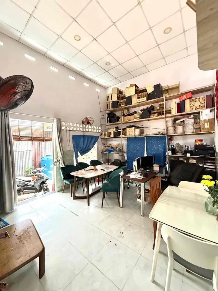 Улица Ле Куан Динь, Бинь Тхань – 72 м² – 5 сп.