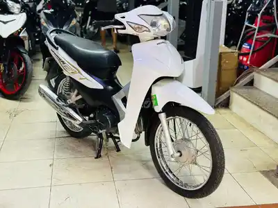 Мотосалон Thịnh Phát - Honda Wave Alpha 110 белый перламутр в оригинале