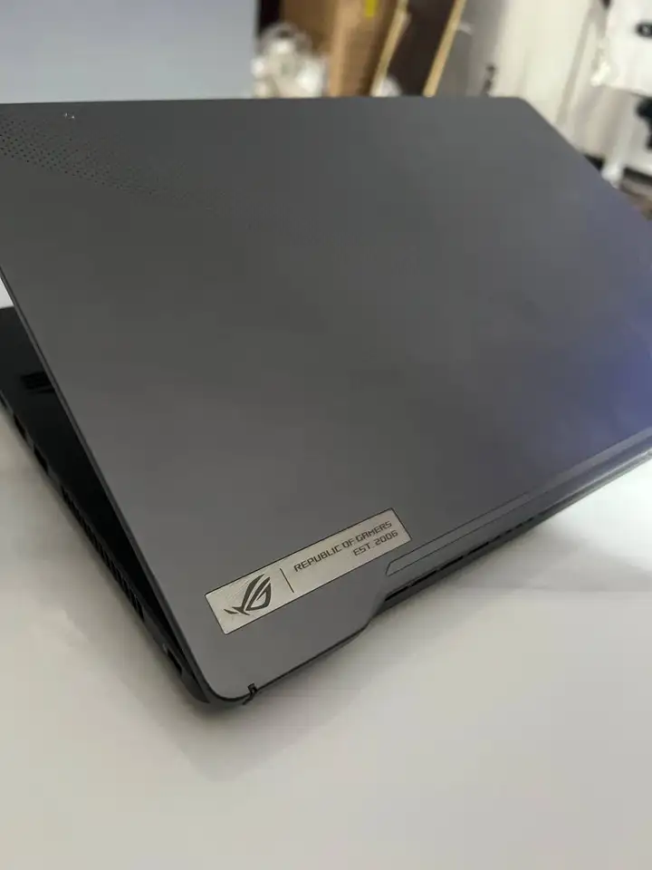 ASUS ROG ZEPHYRUS G14