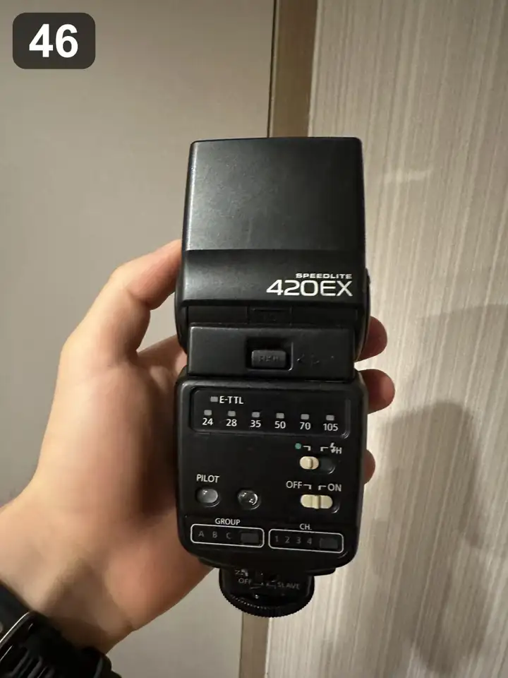 Вспышка Canon Speedlite 420EX и набор аксессуаров для GoPro