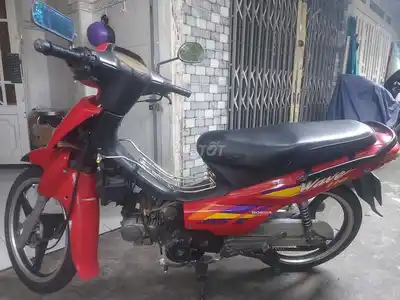 Красный Honda Wave Nhỏ на бензине