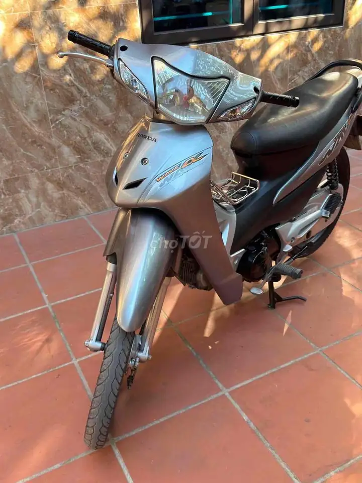 Honda Wave 100cc 2015 серый, красивая, литые диски Honda