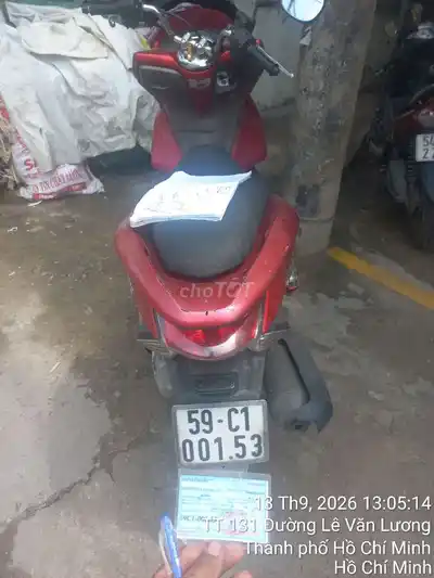 Honda PCX 2011 красная Вьетнам