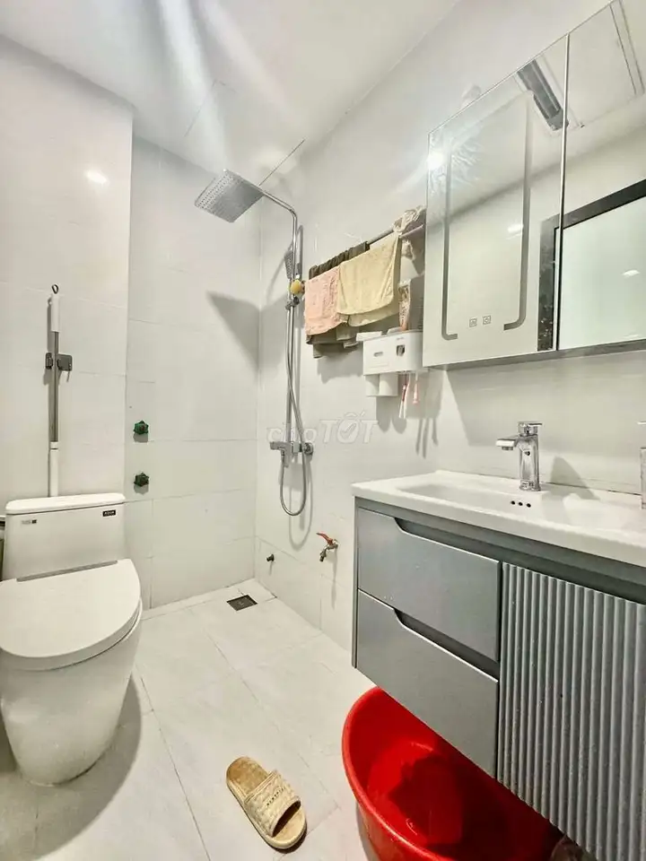 Продажа дома в Ан Кхань, 20 м до главной улицы, 32 м², 5 этажей, 3 спальни