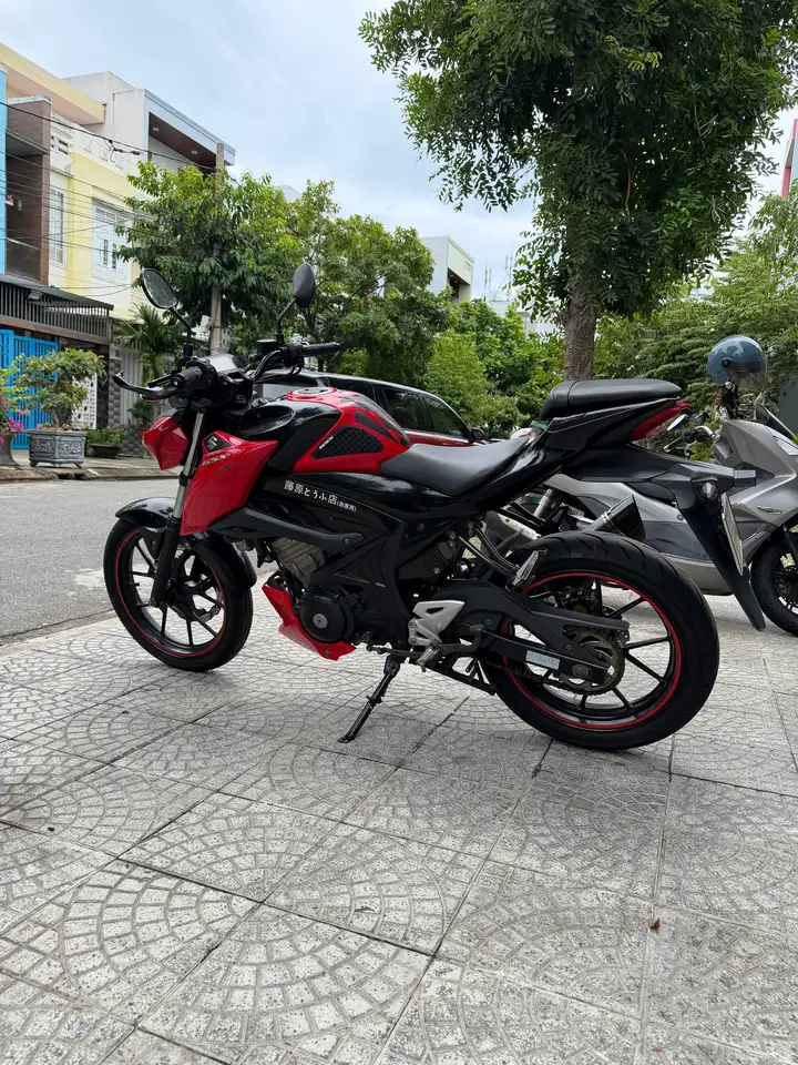 Suzuki GSX-S