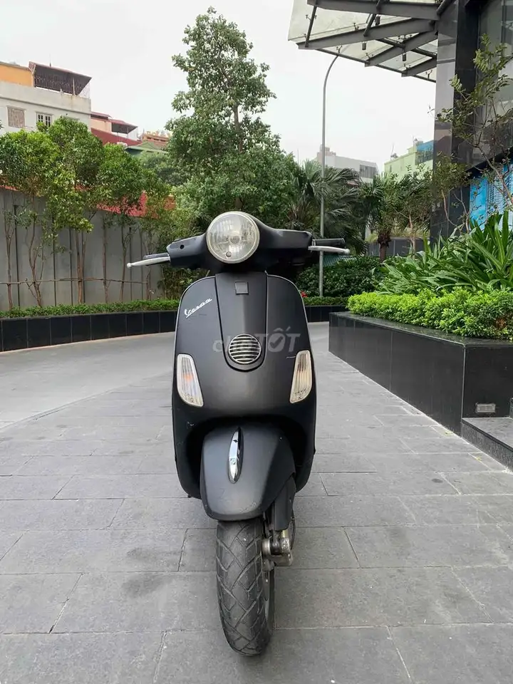 LX Piaggio