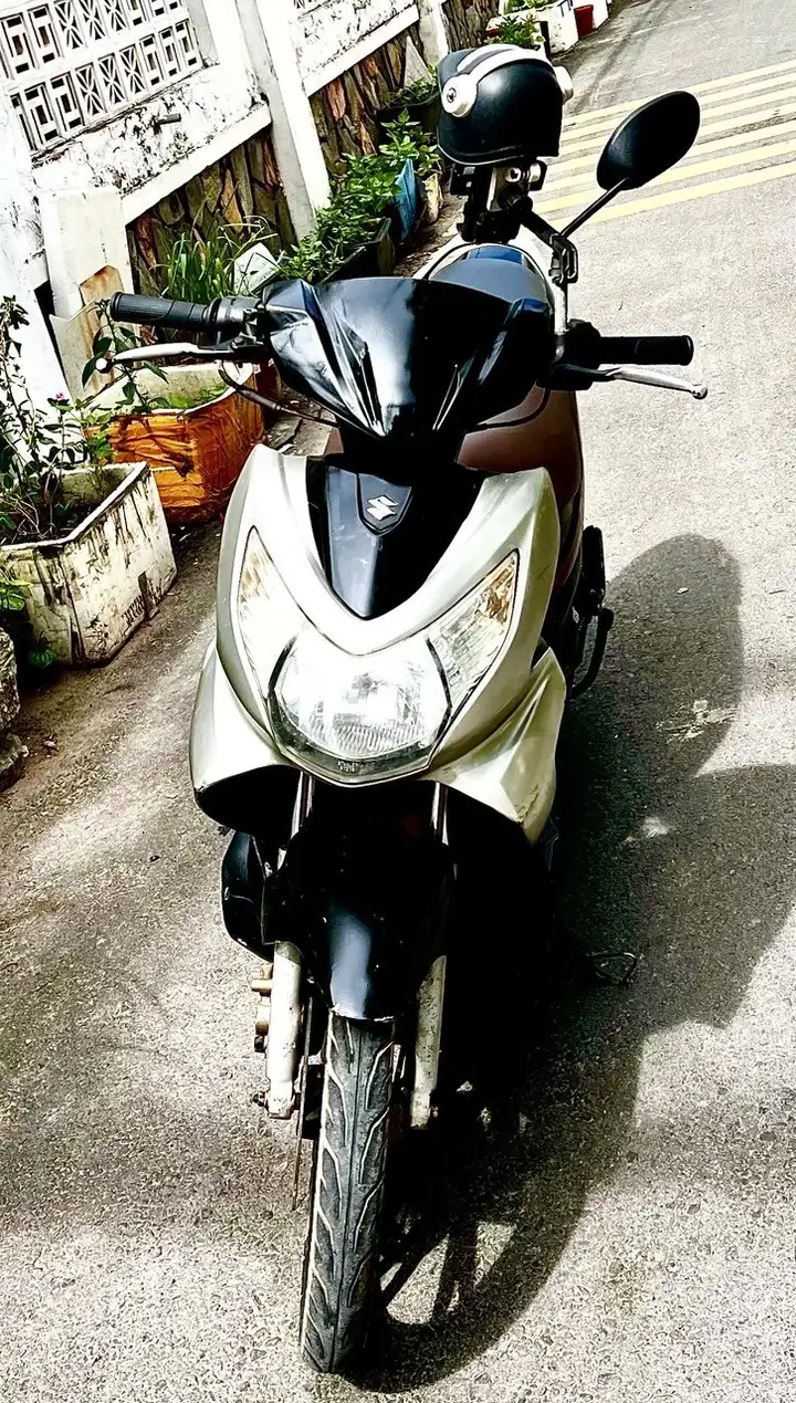 Скутер Suzuki Hayate 125