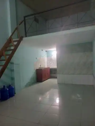Общая площадь номера в отеле Nhat Tan 35 м2, цена 3 т, цена электричества и воды
