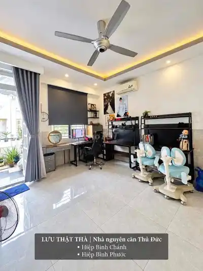 Очень просторный дом с 5 спальнями, аллея 520, Quốc Lộ 13