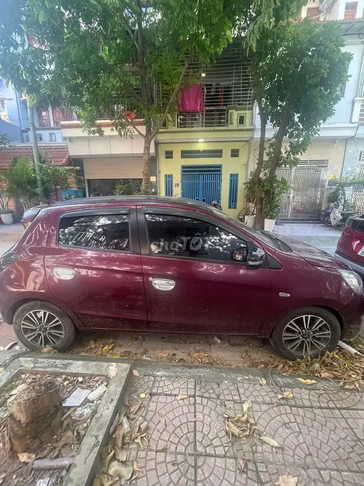 Mitsubishi Mirage 2018 1.2 Eco AT, цвет сливы